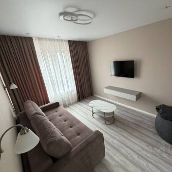 Сдается 2-х комнатная квартира, 66,1 м²