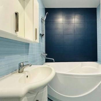 Продается 2-х комнатная квартира, 67 м²