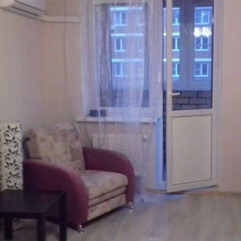 Сдается 1-комнатная квартира, 40 м²
