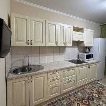 Сдается 1-комнатная квартира, 44 м²