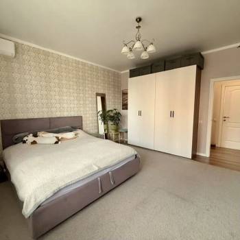 Продается 2-х комнатная квартира, 70 м²
