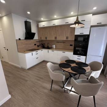 Сдается 2-х комнатная квартира, 65 м²