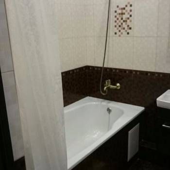 Сдается 2-х комнатная квартира, 72 м²