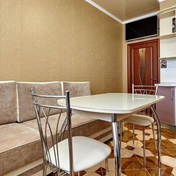 Продается 1-комнатная квартира, 48 м²