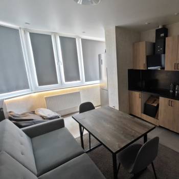 Продается 1-комнатная квартира, 40 м²