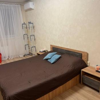 Сдается 1-комнатная квартира, 45 м²