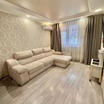 Продается 1-комнатная квартира, 41 м²