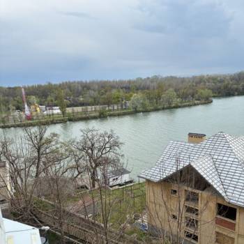 Продается 2-х комнатная квартира, 63,9 м²