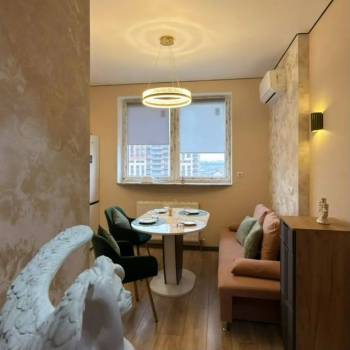 Сдается 1-комнатная квартира, 39 м²