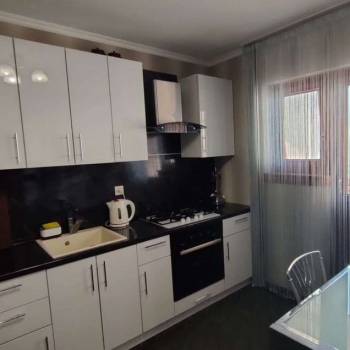 Продается 3-х комнатная квартира, 73,3 м²