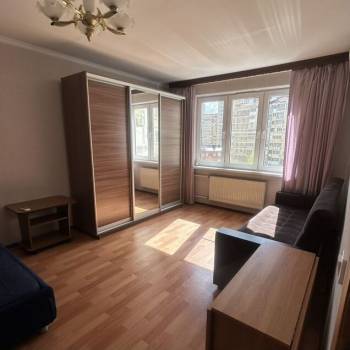 Сдается 1-комнатная квартира, 37,4 м²