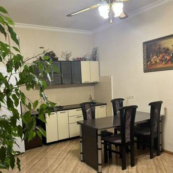 Сдается 2-х комнатная квартира, 64 м²