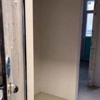 Продается 1-комнатная квартира, 34 м²