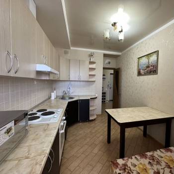 Сдается 1-комнатная квартира, 39,9 м²