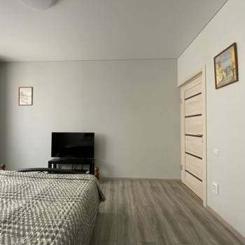 Продается 1-комнатная квартира, 36 м²