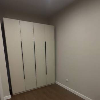 Продается 1-комнатная квартира, 40 м²