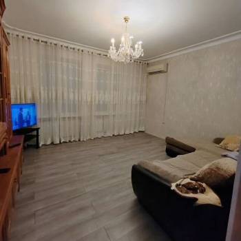 Сдается Многокомнатная квартира, 65 м²