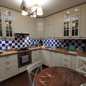 Продается 1-комнатная квартира, 46,5 м²