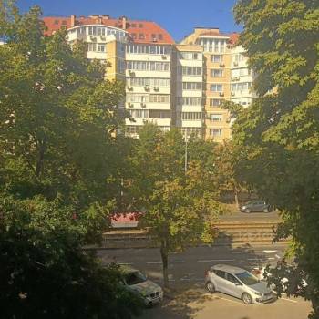 Продается 3-х комнатная квартира, 64 м²