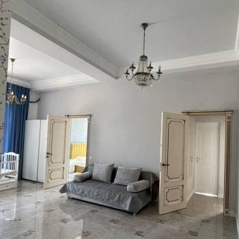 Продается Многокомнатная квартира, 136 м²