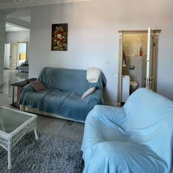 Продается Многокомнатная квартира, 136 м²