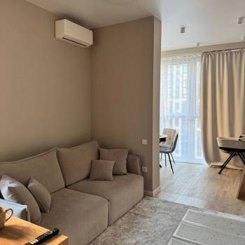 Продается 1-комнатная квартира, 41,5 м²