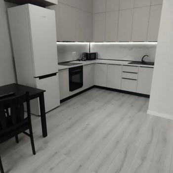 Сдается 1-комнатная квартира, 41 м²