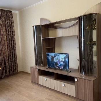 Сдается 1-комнатная квартира, 41 м²