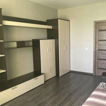 Сдается 1-комнатная квартира, 39 м²