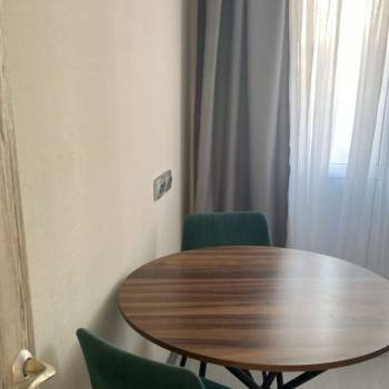 Сдается 1-комнатная квартира, 45,5 м²