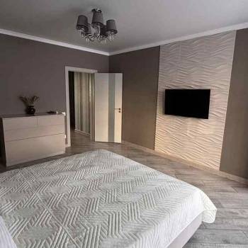 Сдается 1-комнатная квартира, 60 м²