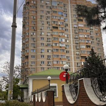 Продается 1-комнатная квартира, 45,1 м²