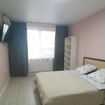 Сдается 1-комнатная квартира, 39 м²