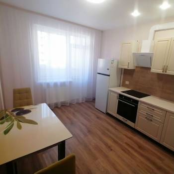 Сдается 1-комнатная квартира, 38 м²