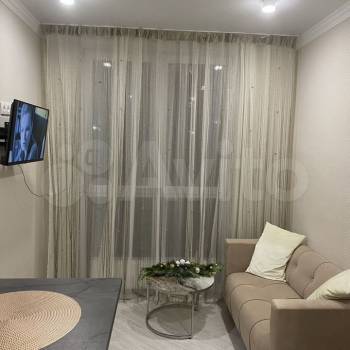 Продается 1-комнатная квартира, 41,7 м²