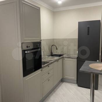 Продается 1-комнатная квартира, 41,7 м²