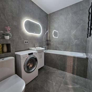 Сдается 2-х комнатная квартира, 65 м²