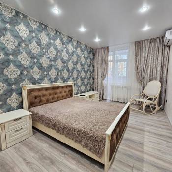 Сдается 2-х комнатная квартира, 65 м²