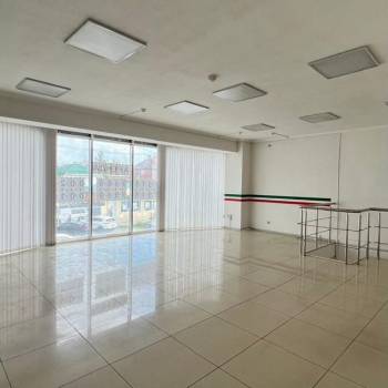 Сдается Торговое помещение, 101 м²