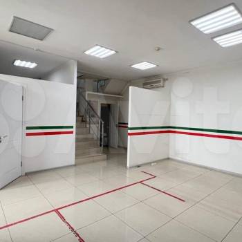 Сдается Торговое помещение, 101 м²