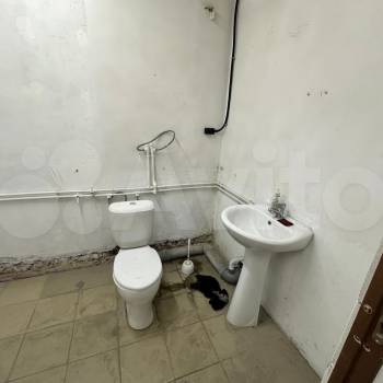 Сдается Нежилое помещение, 162 м²