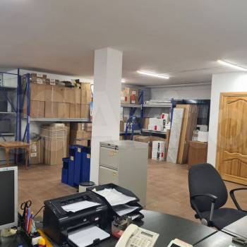 Сдается Нежилое помещение, 100 м²