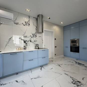 Продается Многокомнатная квартира, 85 м²