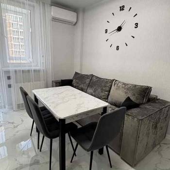 Сдается 1-комнатная квартира, 43 м²