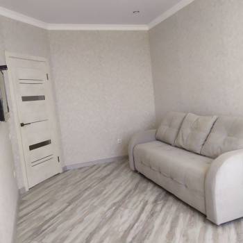 Продается 1-комнатная квартира, 35 м²