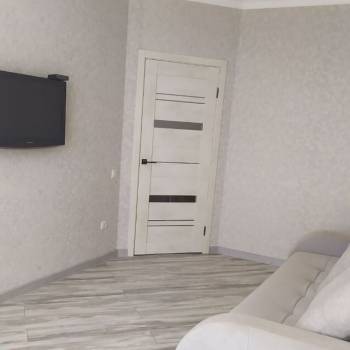 Продается 1-комнатная квартира, 35 м²