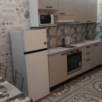 Сдается 1-комнатная квартира, 42 м²