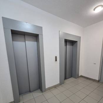 Продается 3-х комнатная квартира, 129 м²