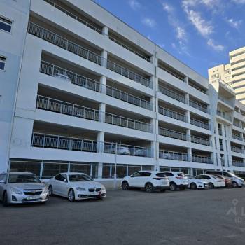 Продается 3-х комнатная квартира, 129 м²