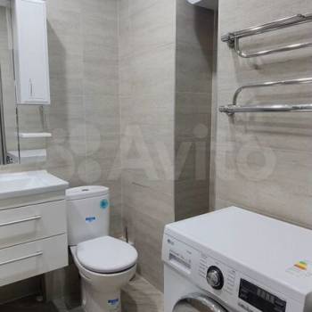 Сдается 1-комнатная квартира, 40,6 м²